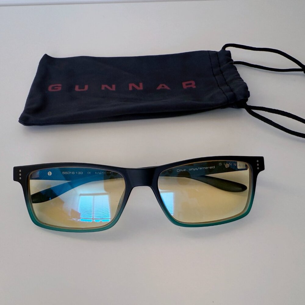 Gunnar Cruz blue light reducing computer glasses